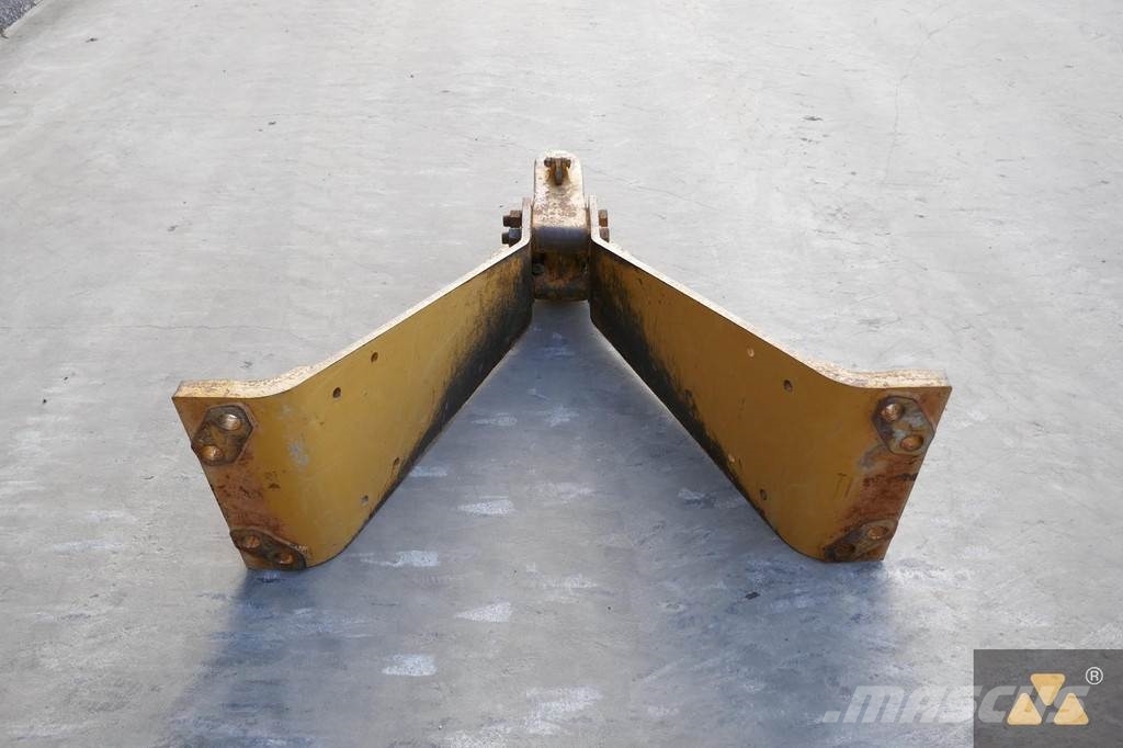 CAT D8T/D8R Drawbar Други компоненти