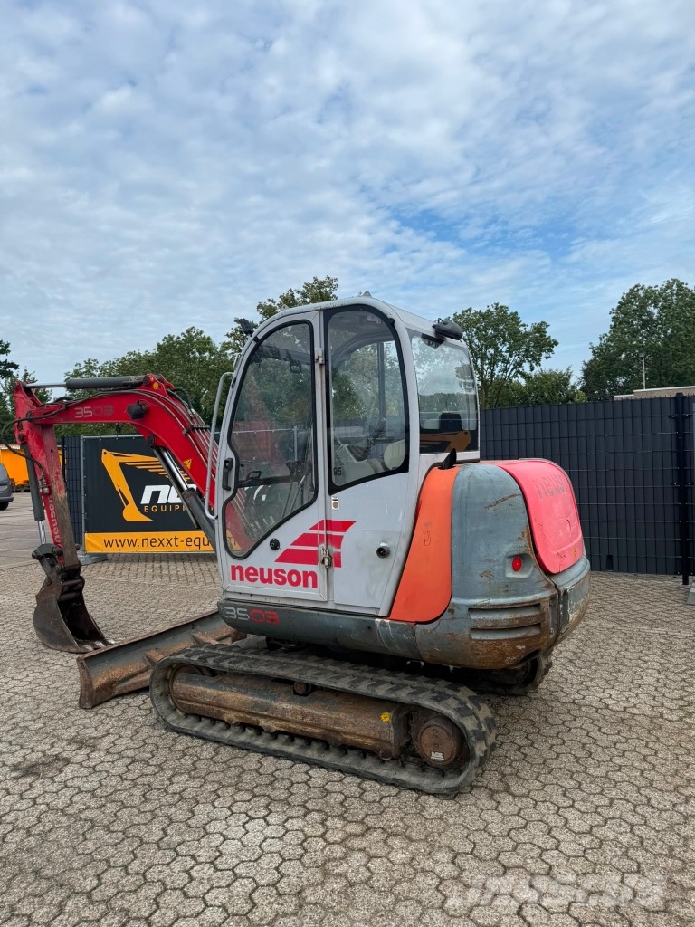 Neuson 3503 RD Mini excavators < 7t