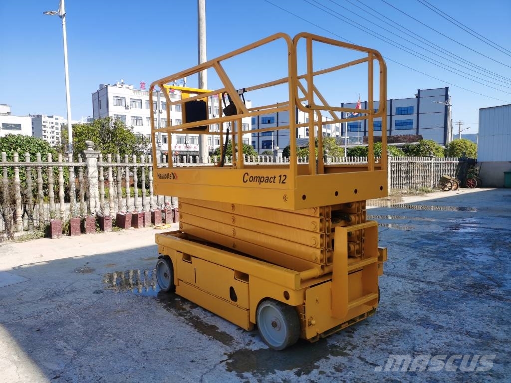 Haulotte COMPACT 12 - 2092221 Scissor lifts