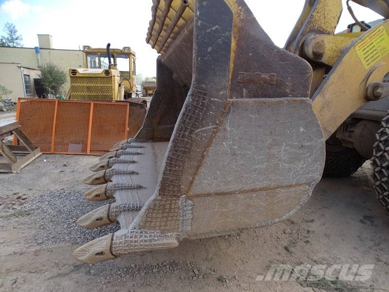 Komatsu WA 500-7 Фронтальные погрузчики