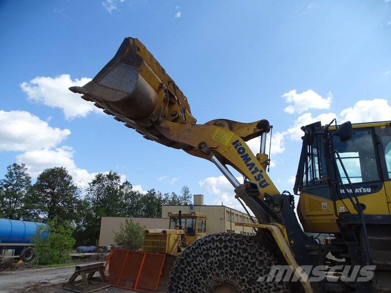 Komatsu WA 500-7 Фронтальные погрузчики