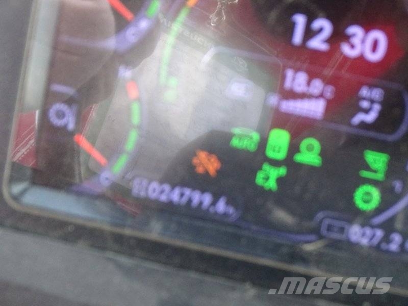 Komatsu WA 500-7 Фронтальные погрузчики