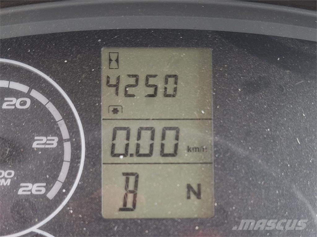 CLAAS AXION 850 4X4 Ostalo za građevinarstvo