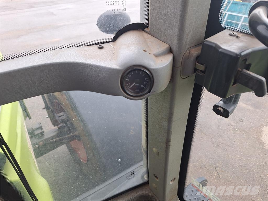 CLAAS AXION 850 4X4 Ostalo za građevinarstvo