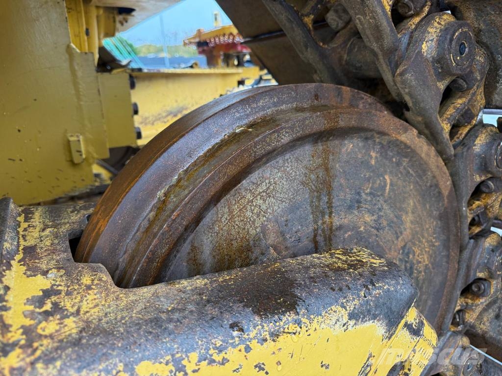 CAT D 6 N LGP lánctalpas dózerek