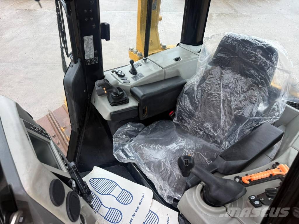 CAT D 6 N LGP lánctalpas dózerek