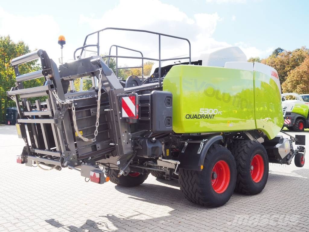 CLAAS QUADRANT 5300 FV EVOLUTION Тюковые пресс-подборщики