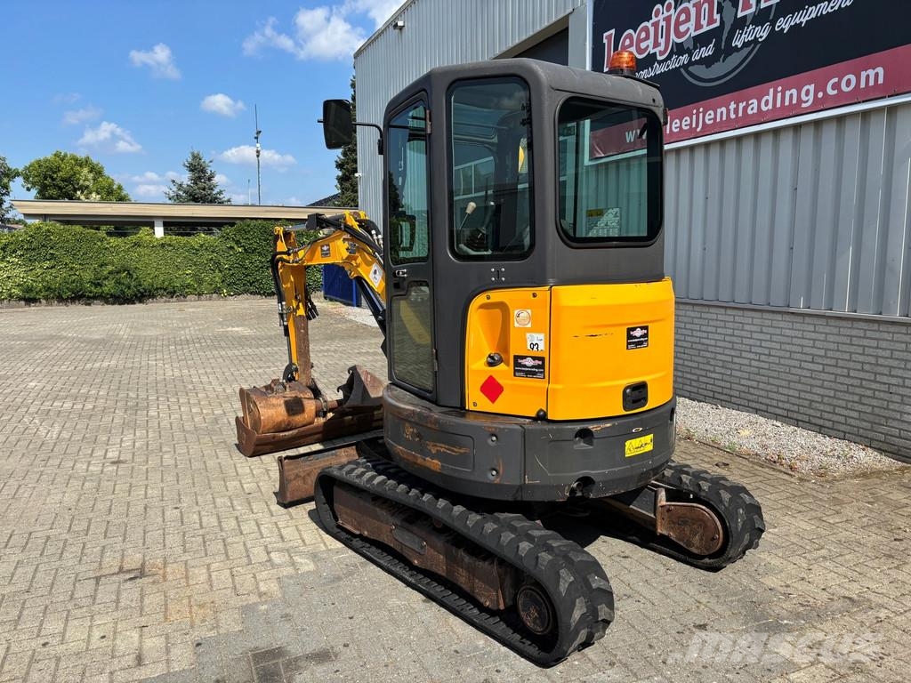 Bobcat E26 EM mini excavator, 2017 year, 3x buckets!! Mini excavators < 7t (Mini diggers)