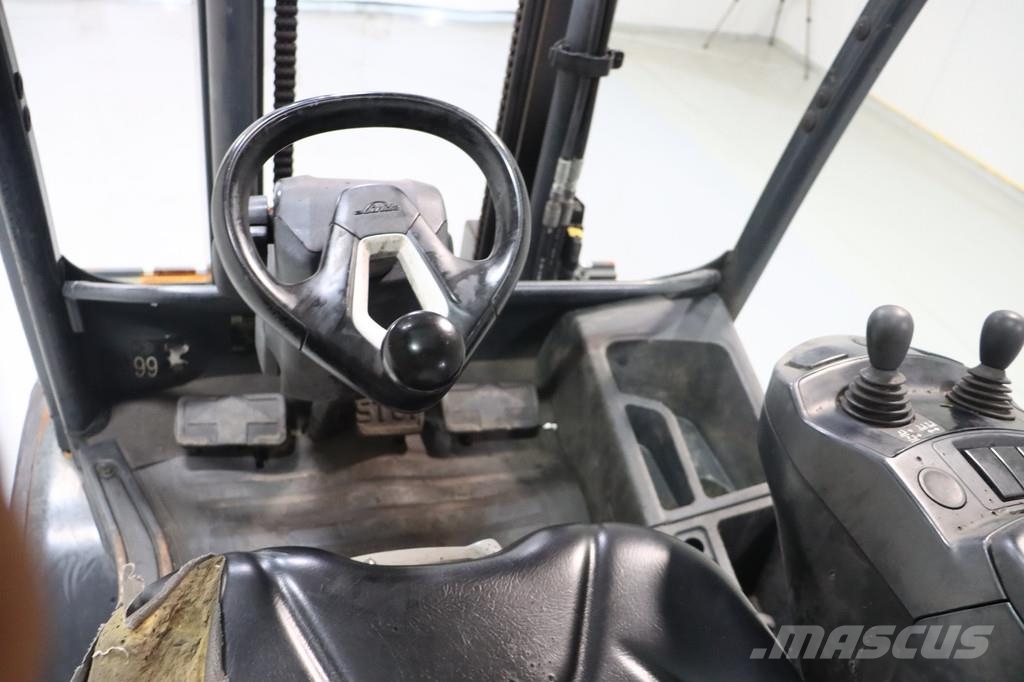 Linde H30D-01 شاحنات الديزل