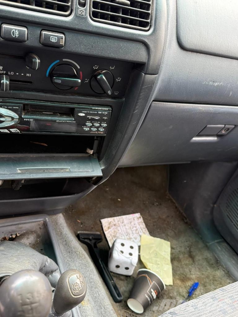 Toyota Hilux 2.4TD 4x4 Steel Suspension Pick Up Manual Ge Carros
