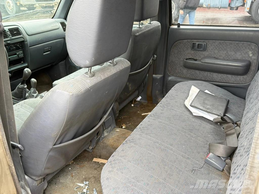Toyota Hilux 2.4TD 4x4 Steel Suspension Pick Up Manual Ge Carros