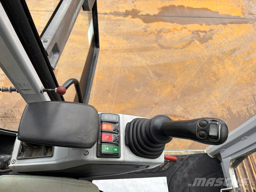 Wacker Neuson ET145 Roomikekskavaatorid