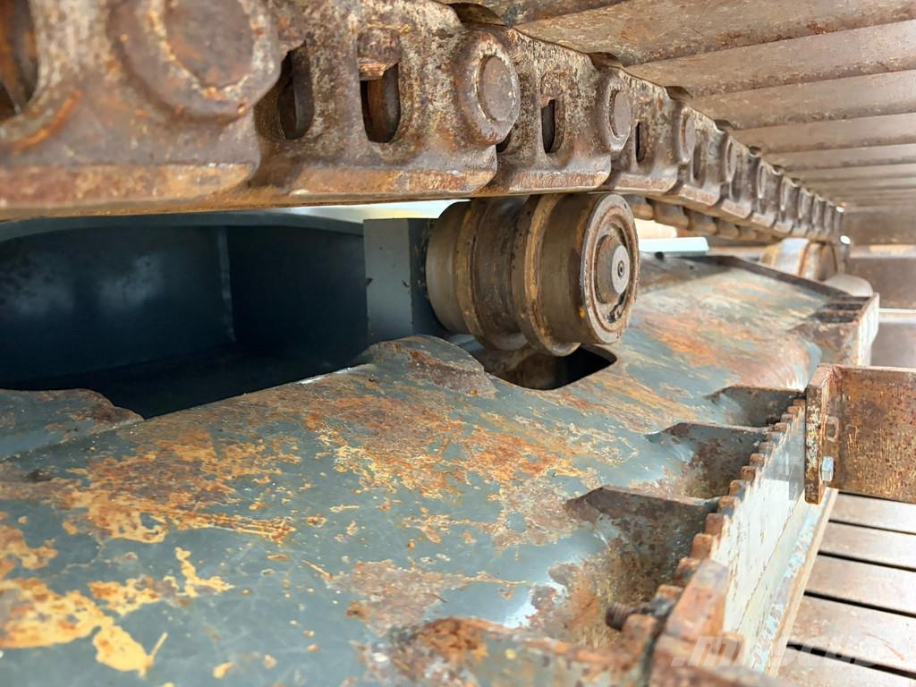 Wacker Neuson ET145 Roomikekskavaatorid