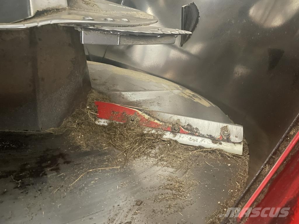 Jeantil MVV 12 Feeders