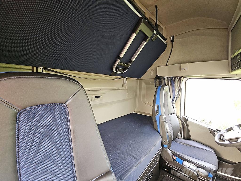 Volvo FH 500 globetrotter XL Trekkers
