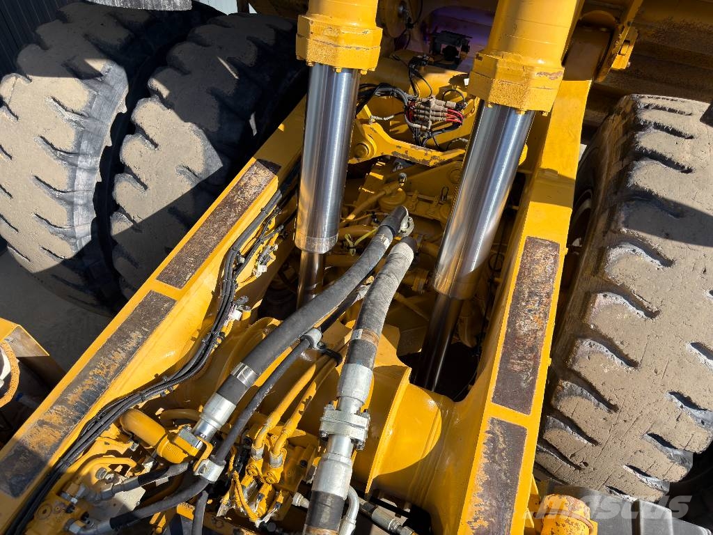 CAT 772G - Excellent condition! Starre dumpers