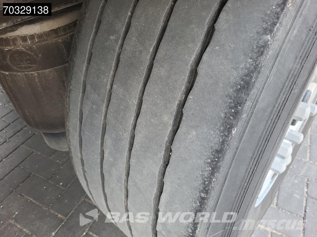 Krone SD Palletenkasten Lift Axle Semirremolques con caja de lona