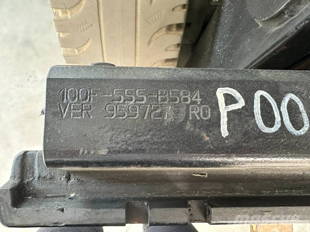 Yale ERP50VME2570 شاحنات ذات رافعات شوكية تعمل بالكهرباء