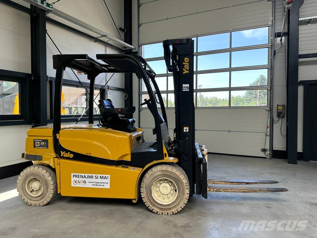 Yale ERP50VME2570 شاحنات ذات رافعات شوكية تعمل بالكهرباء