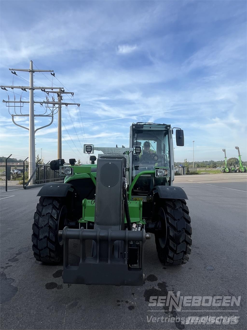 Sennebogen 355 M مناولات متداخلة