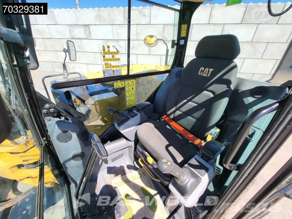 CAT 308 CR Miniexcavadoras