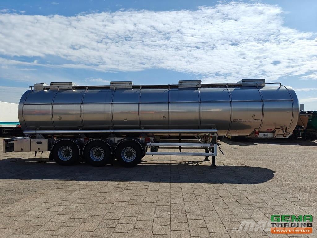 Parcisa C8122 Insulated Stainless Steel Tank 35,50 罐體半拖車