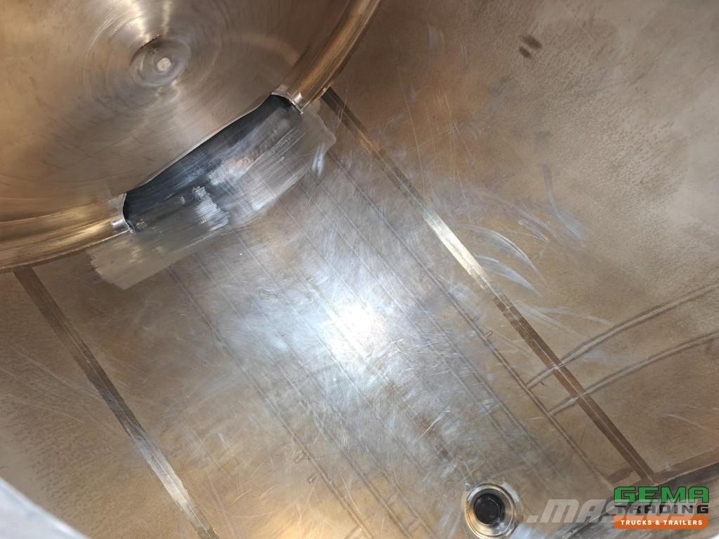 Parcisa C8122 Insulated Stainless Steel Tank 35,50 罐體半拖車