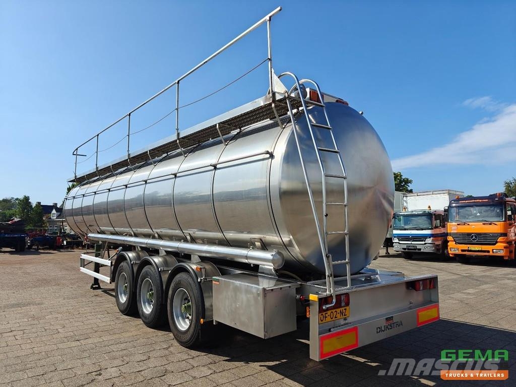 Parcisa C8122 Insulated Stainless Steel Tank 35,50 罐體半拖車