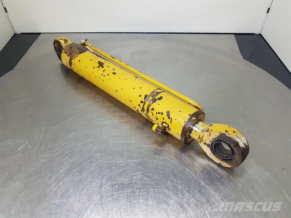 Zeppelin ZL110 - Lifting cylinder/Hubzylinder/Hefcilinder هيدروليات