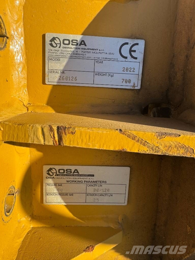 Volvo EV0160 Wheeled excavators