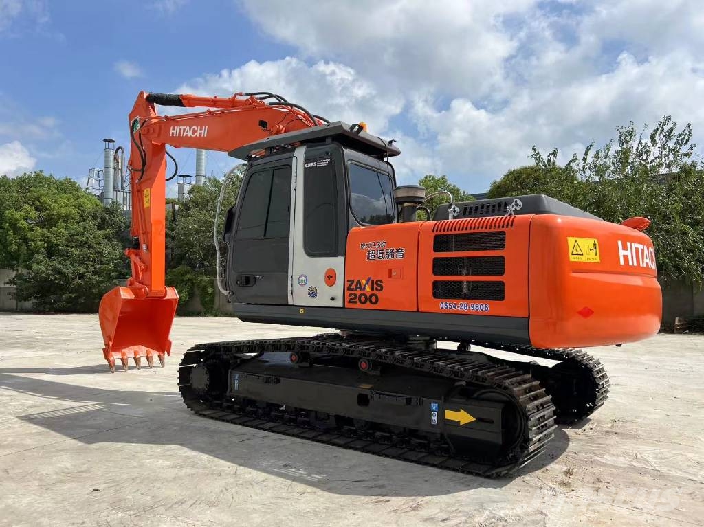 Hitachi ZX 200-3 G Εκσκαφείς με ερπύστριες