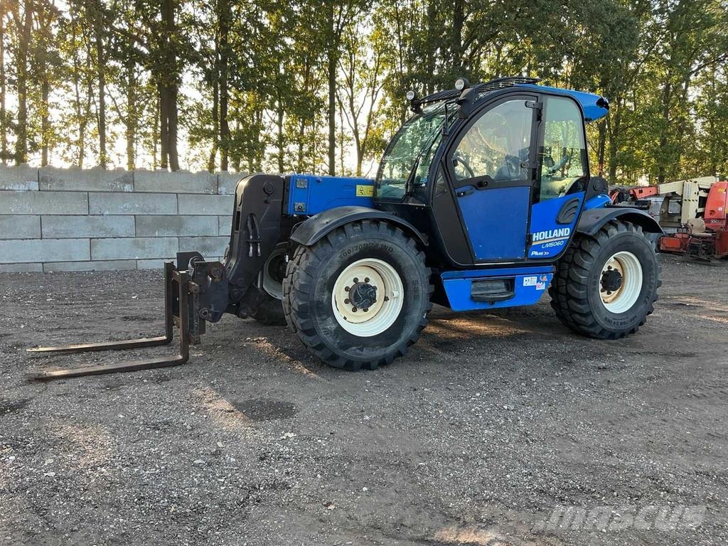New Holland LM5060 . Verreikers