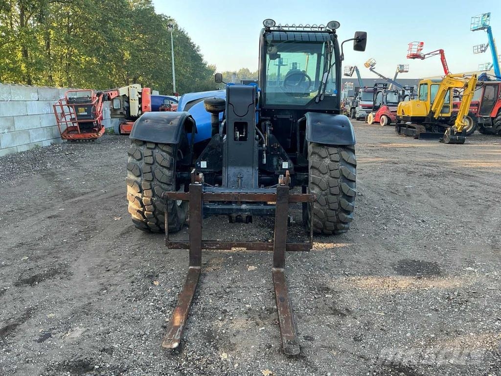 New Holland LM5060 . Verreikers