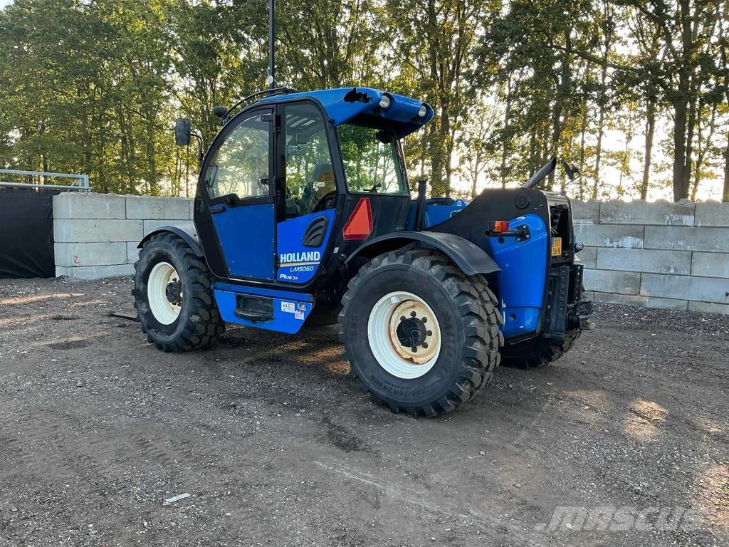 New Holland LM5060 . Verreikers