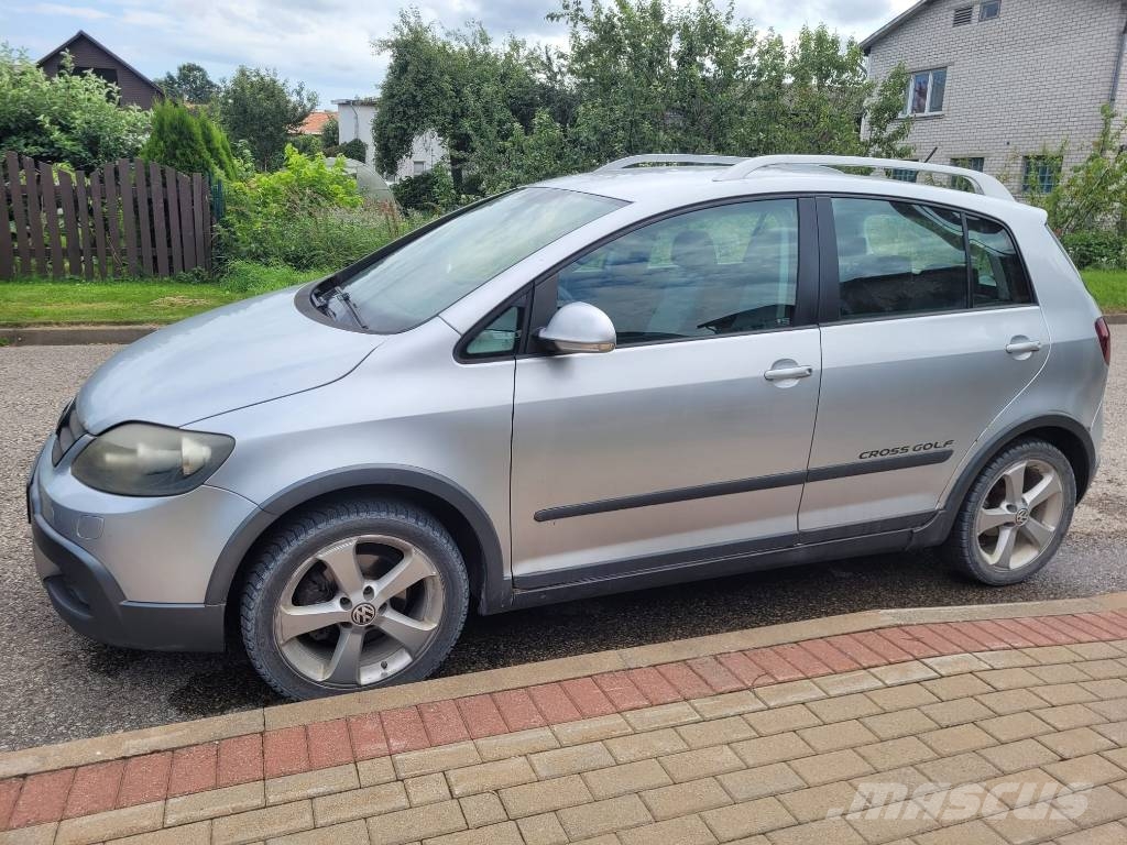 Volkswagen Golf Pluss Cross Samochody osobowe