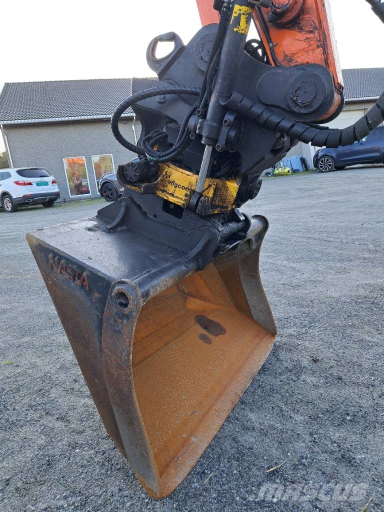 Hitachi ZX145WT-6 حفارات بعجل