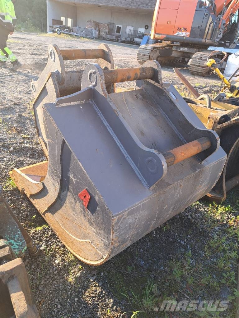 Hitachi ZX145WT-6 حفارات بعجل