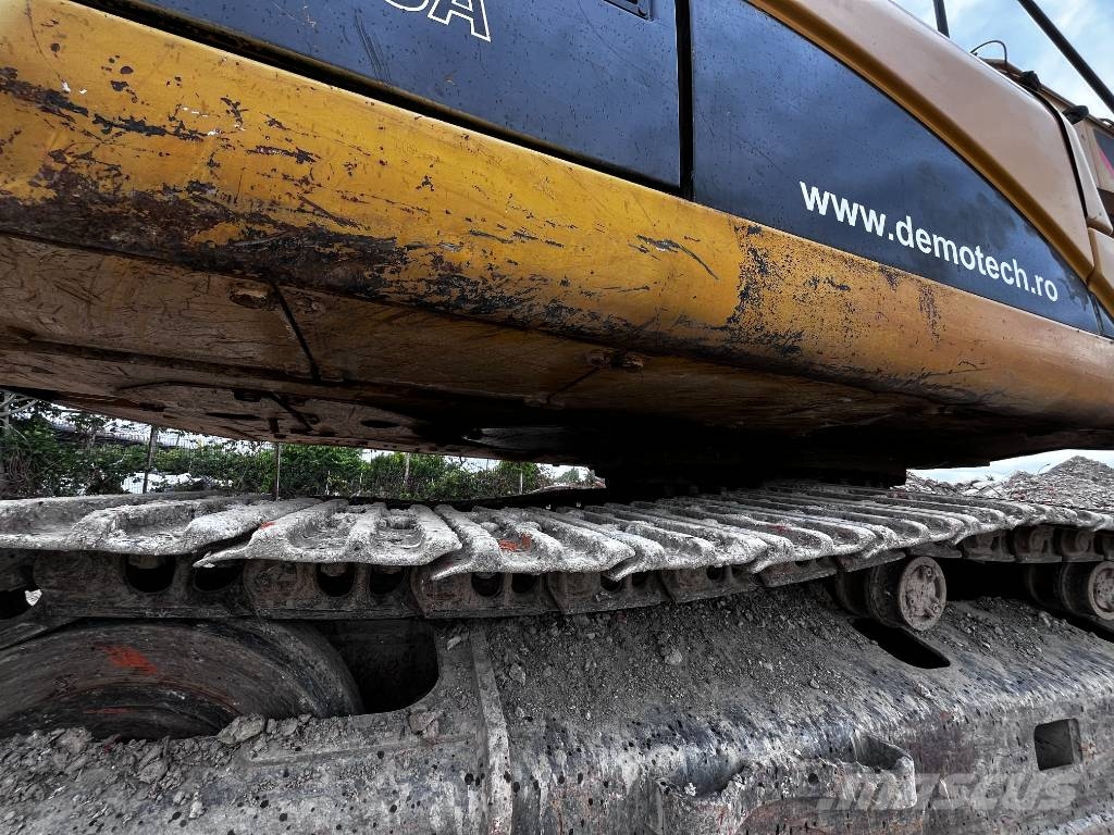 CAT 323 D SA Pásová rýpadla