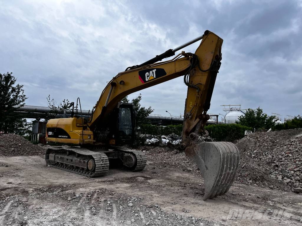CAT 323 D SA Pásová rýpadla