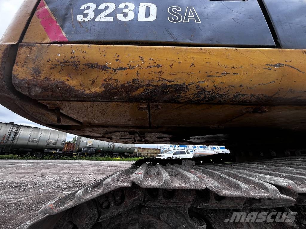 CAT 323 D SA Pásová rýpadla