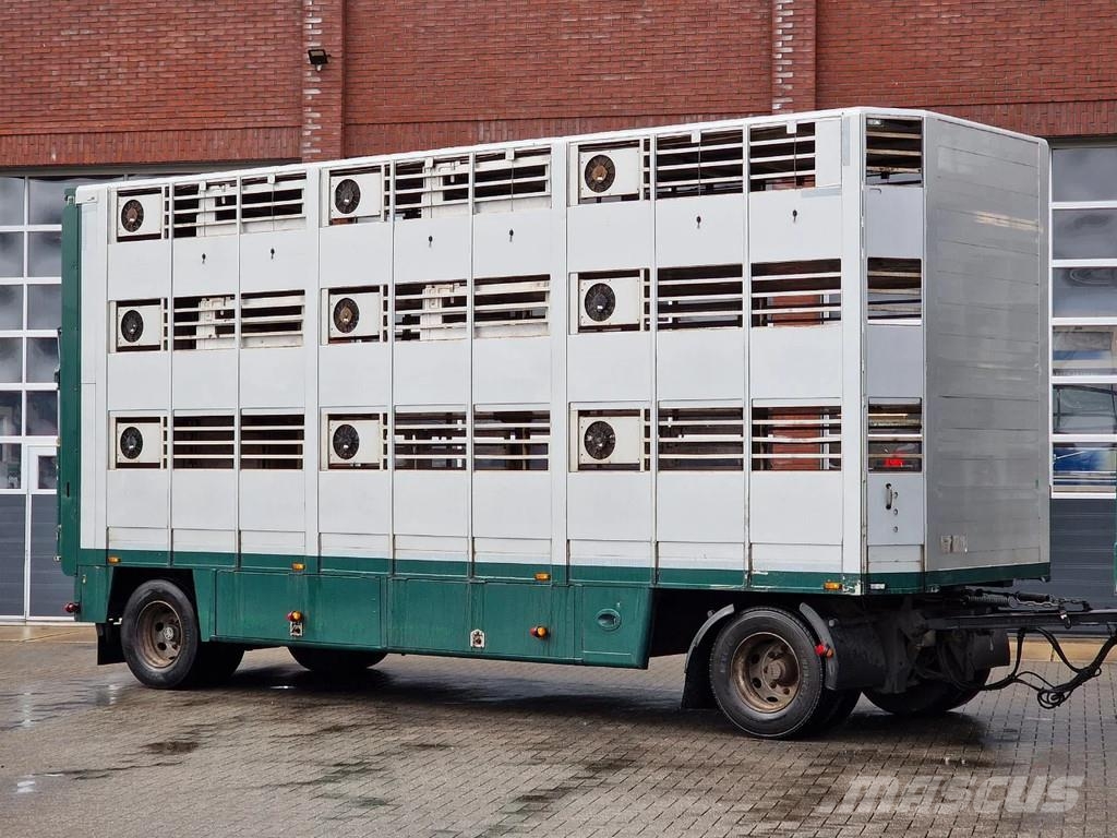 DAF XF 440 SuperSpaceCab 6x2*4 - Cuppers 1-2-3 deck Li Kamioni za transport stoke