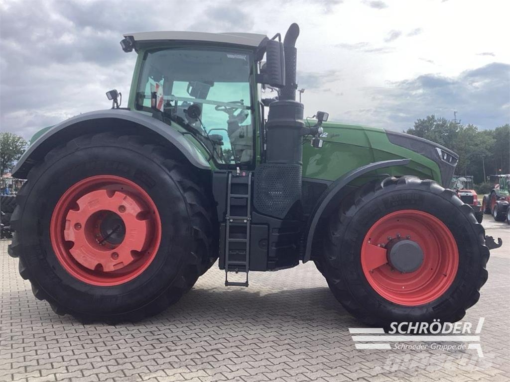 Fendt 1050 VARIO S4 PROFI PLUS Tractores