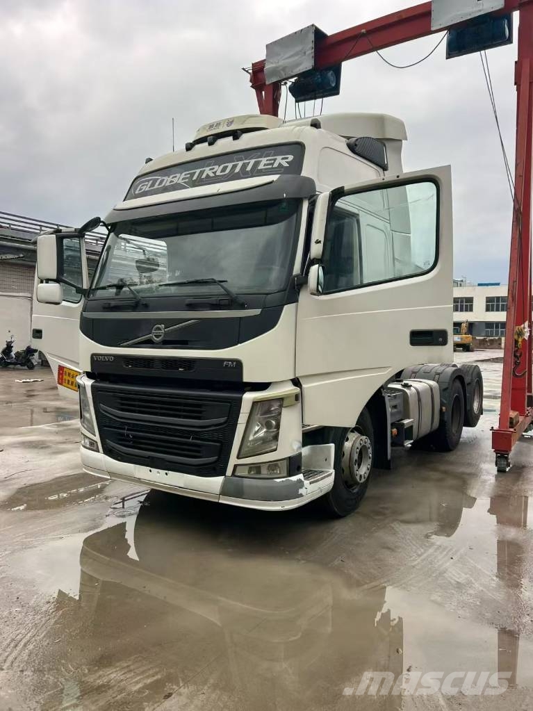 Volvo 460 FH 車両運搬用トレーラー