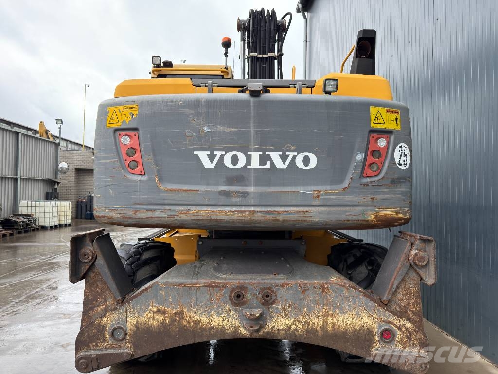 Volvo EW160D Pelle sur pneus