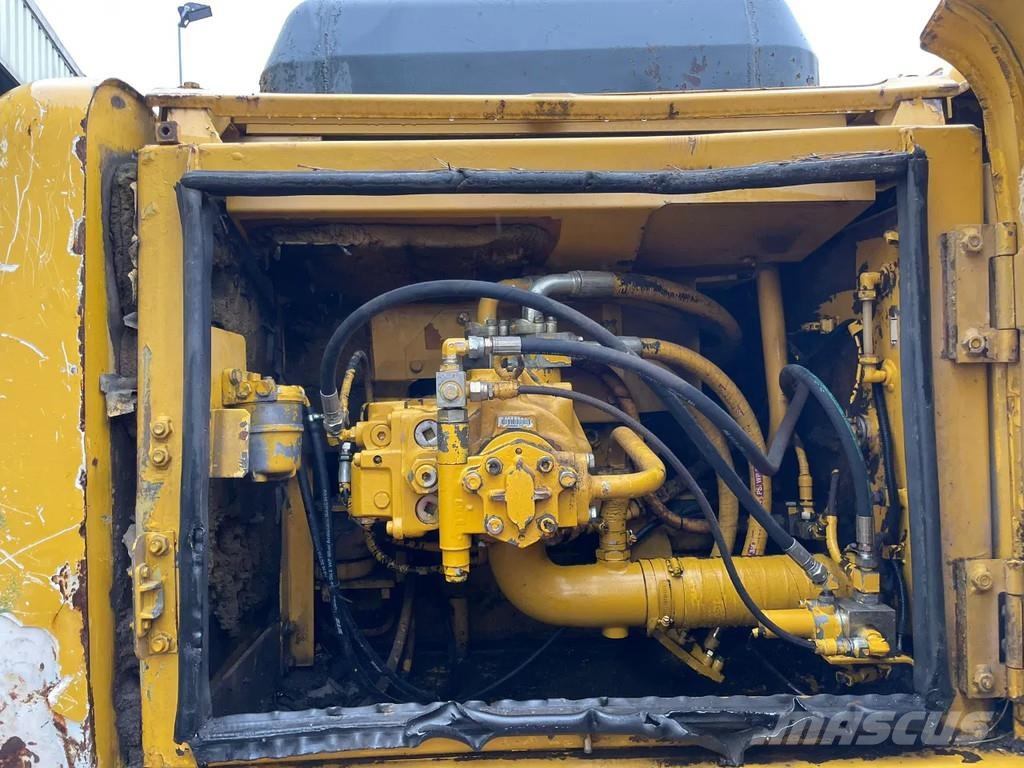 Komatsu PC210 LC-6K Track Excavator CE Bucket with Teeth G Εκσκαφείς με ερπύστριες