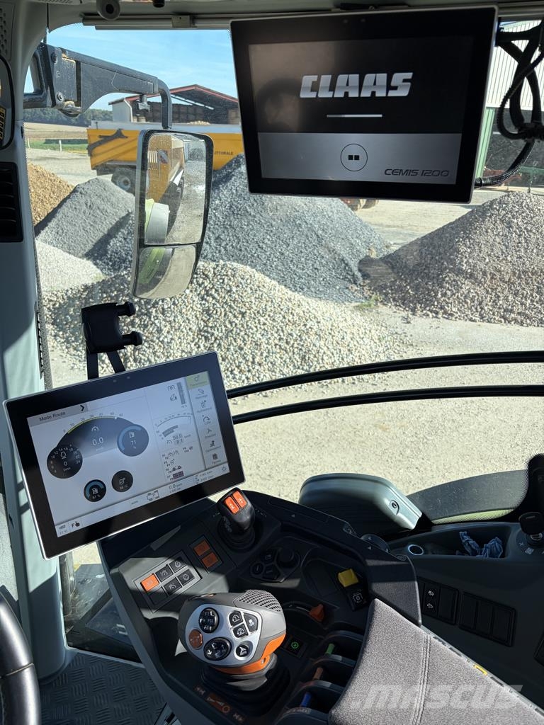 CLAAS AXION 830 CMATIC Traktori