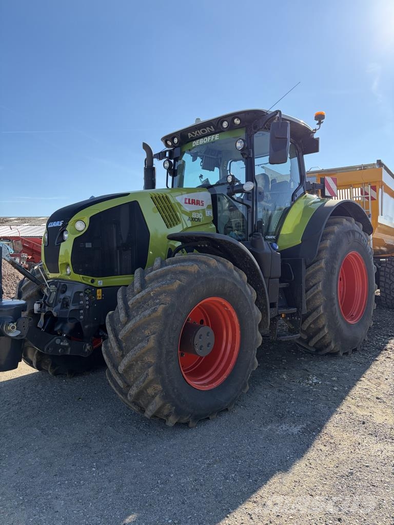 CLAAS AXION 830 CMATIC Traktori