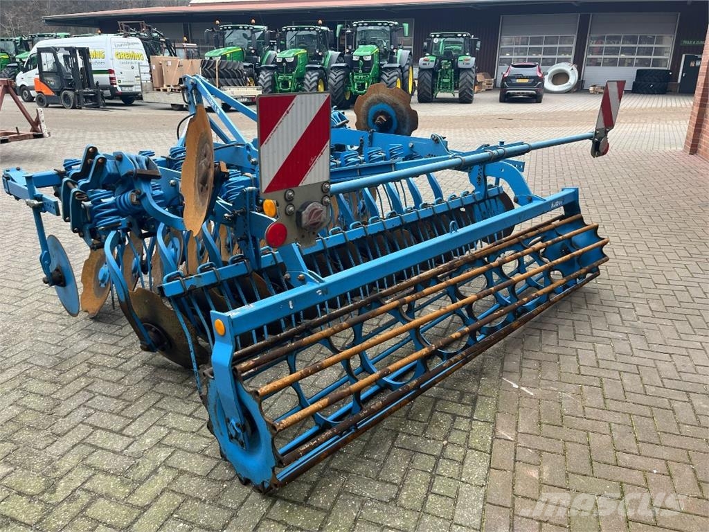 Lemken Rubin 9/300 زحافات ساحقة