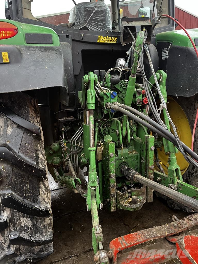 John Deere 6115R Traktorid