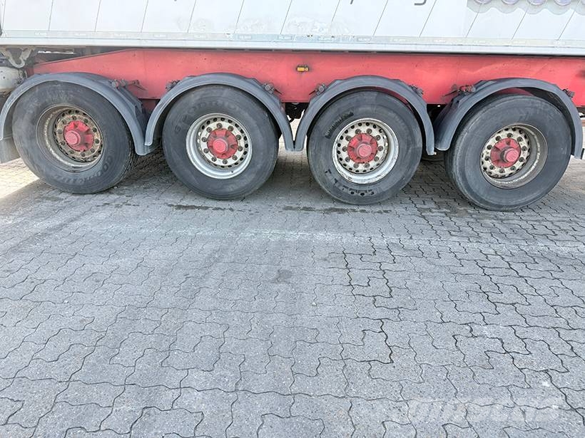 Kel-Berg Tipper / Kippauflieger 37 m3 Tipper semi-trailers